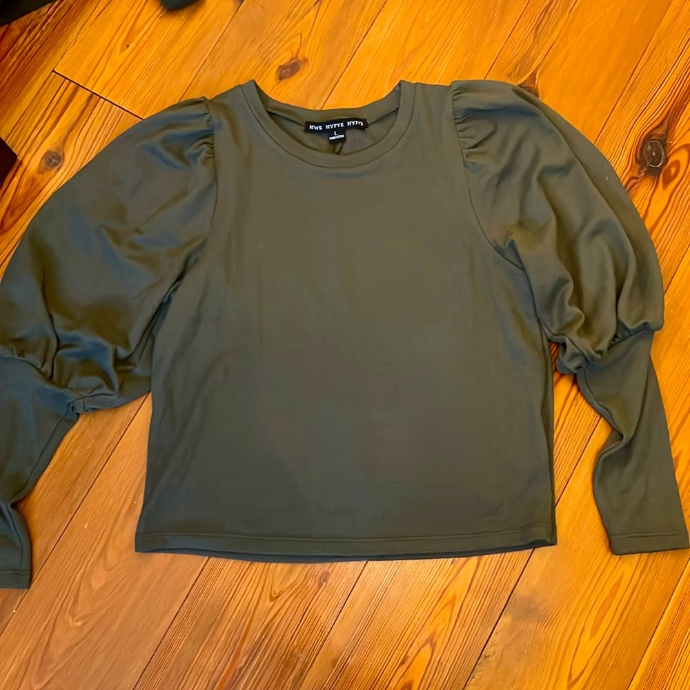 Hyfive Olive Sweater - size Large